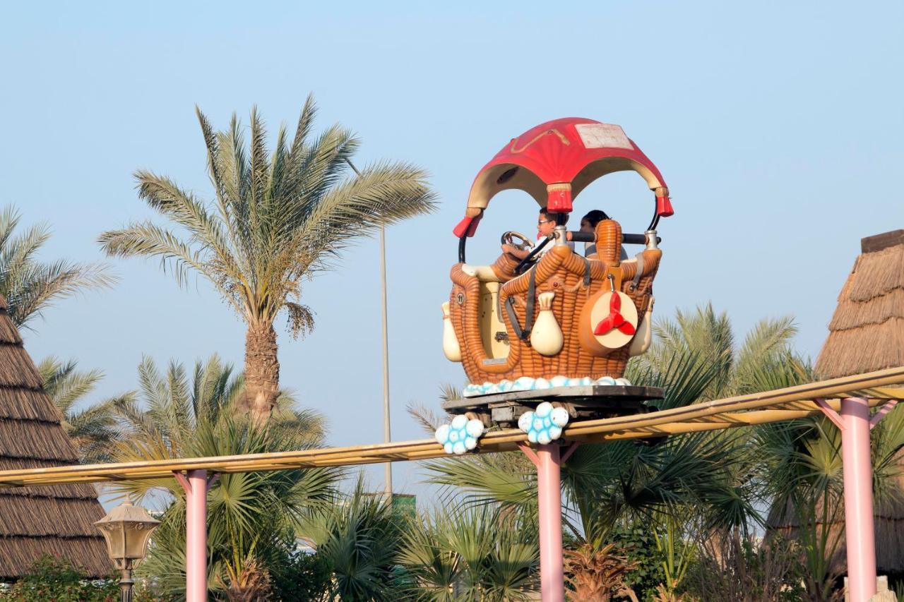 Swiss Inn Teda Hotel & Aqua Park Ain Sukhna Ngoại thất bức ảnh