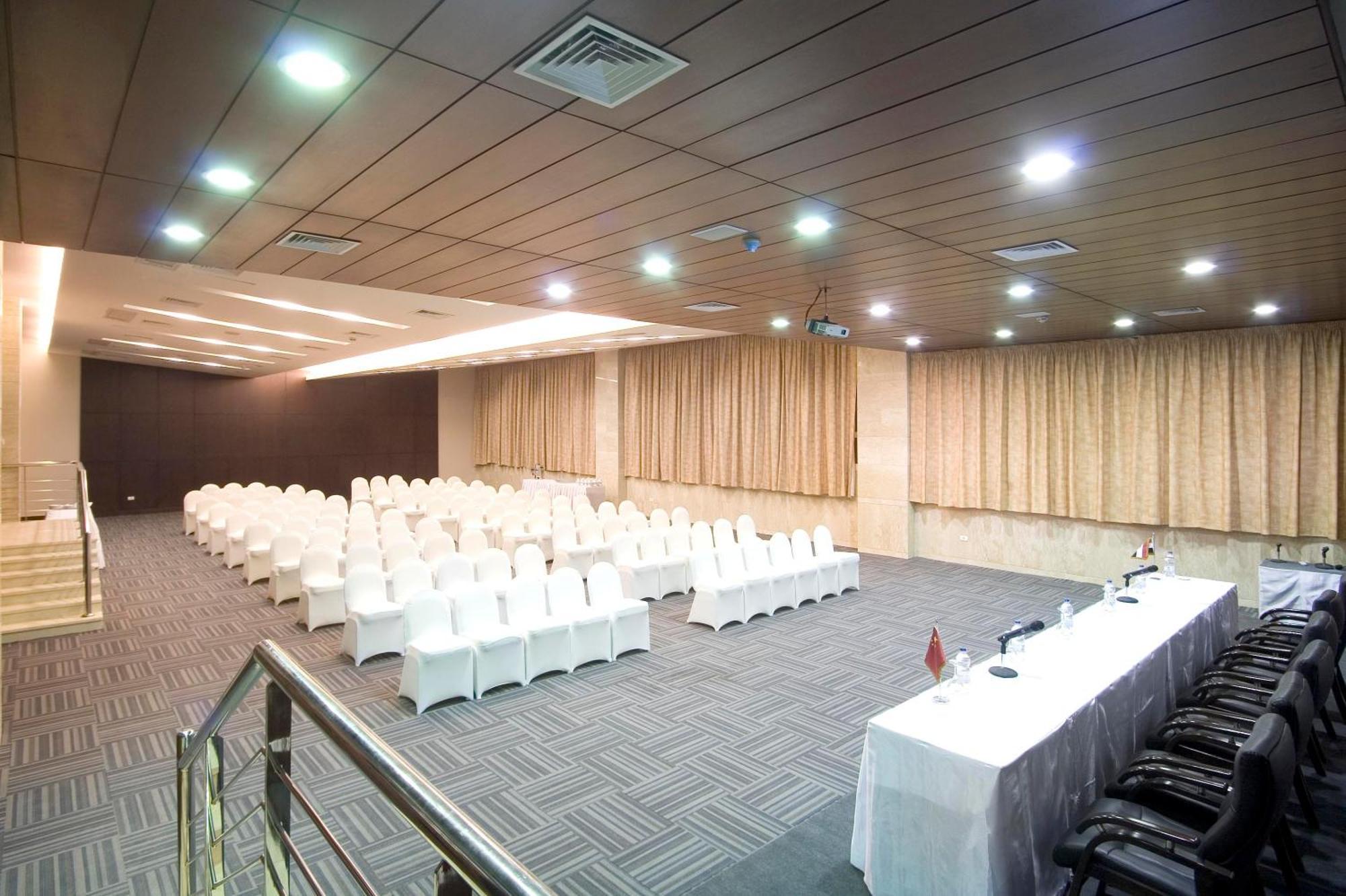 Swiss Inn Teda Hotel & Aqua Park Ain Sukhna Ngoại thất bức ảnh